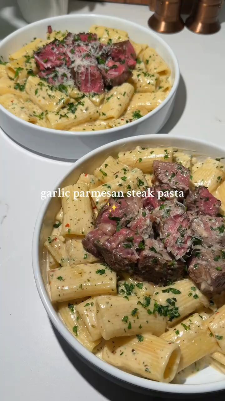 Garlic Parmesan Steak Pasta